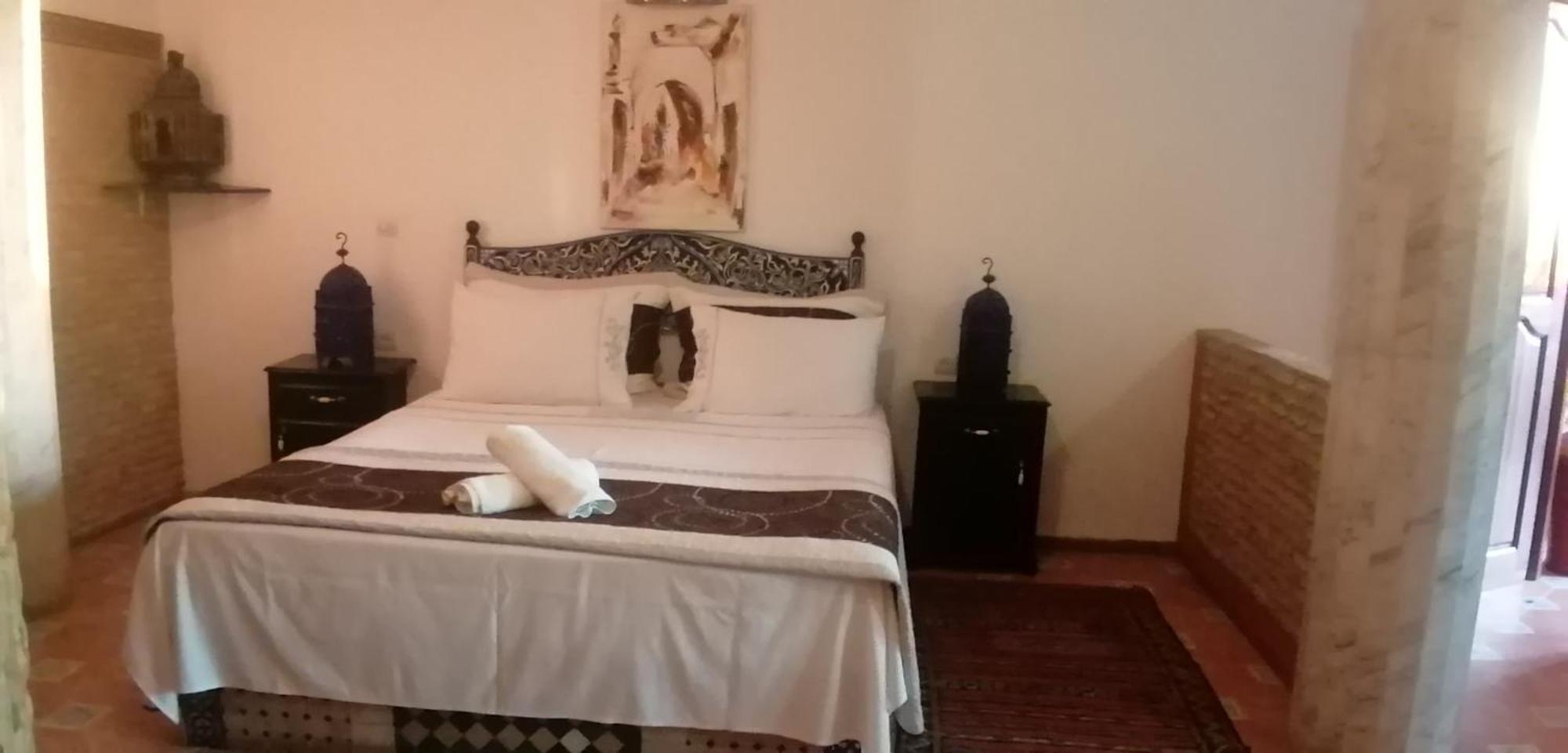 Pasta Plaza Hotel Asilah Phòng bức ảnh