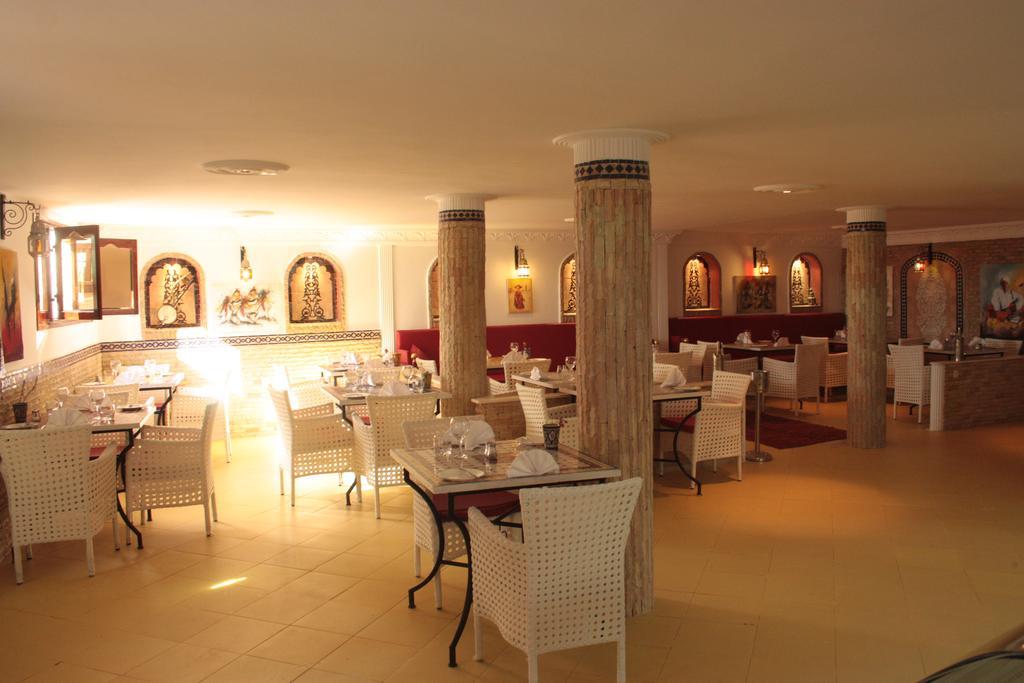 Pasta Plaza Hotel Asilah Ngoại thất bức ảnh