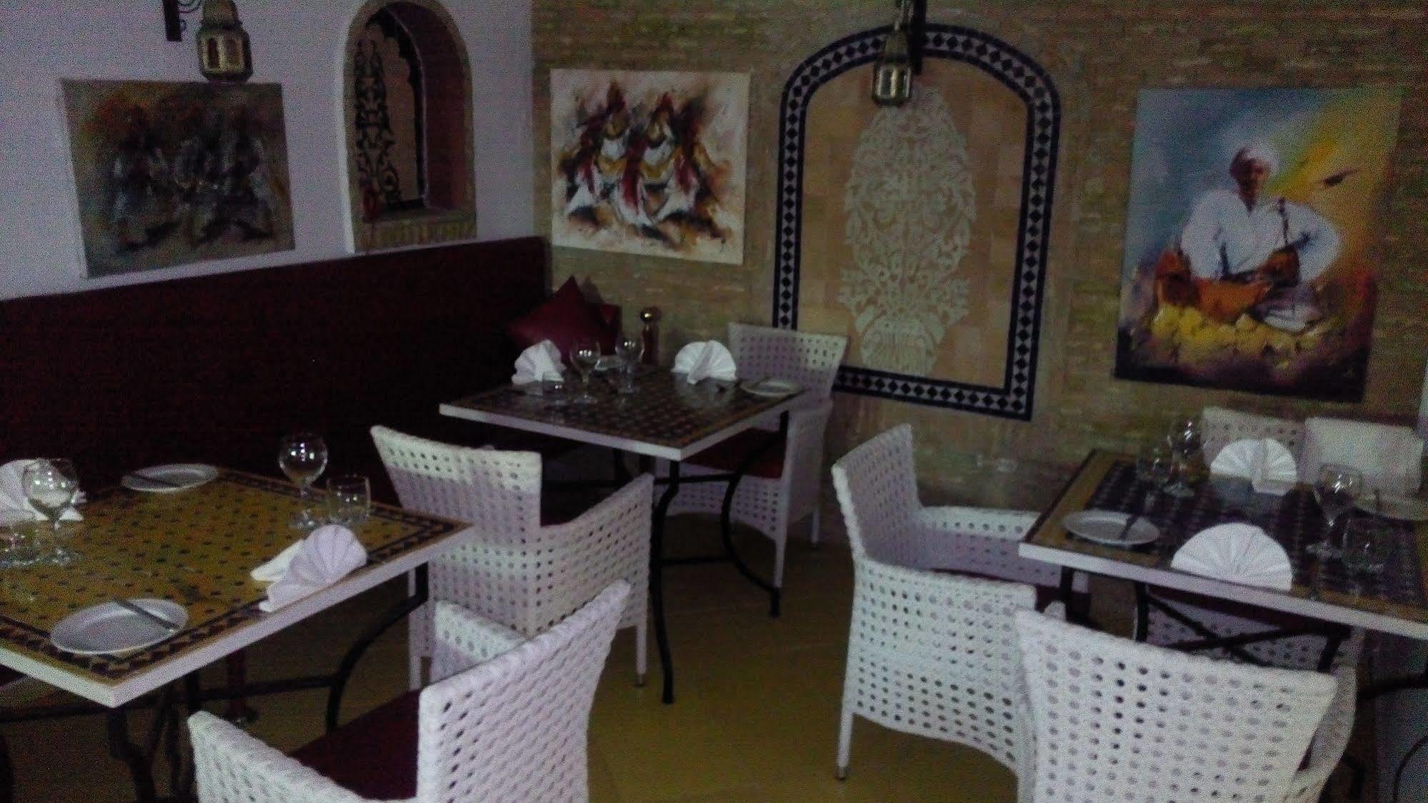 Pasta Plaza Hotel Asilah Ngoại thất bức ảnh